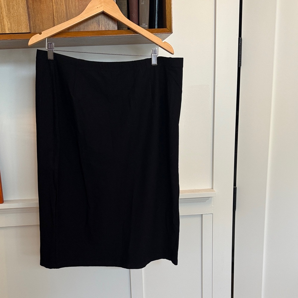 NWT Eileen Fisher Classic Black Pencil Skirt